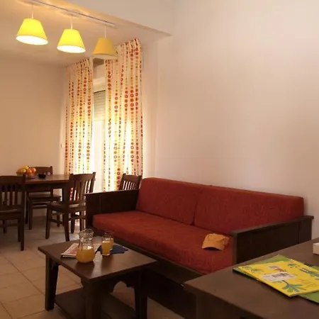 Hotel Domaine De Claire Rive - Terres De France Prayssac