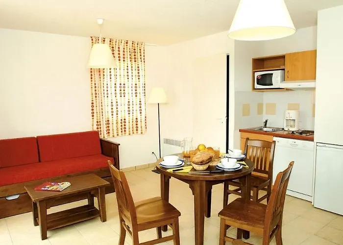 Hotel Domaine De Claire Rive - Terres De France Prayssac